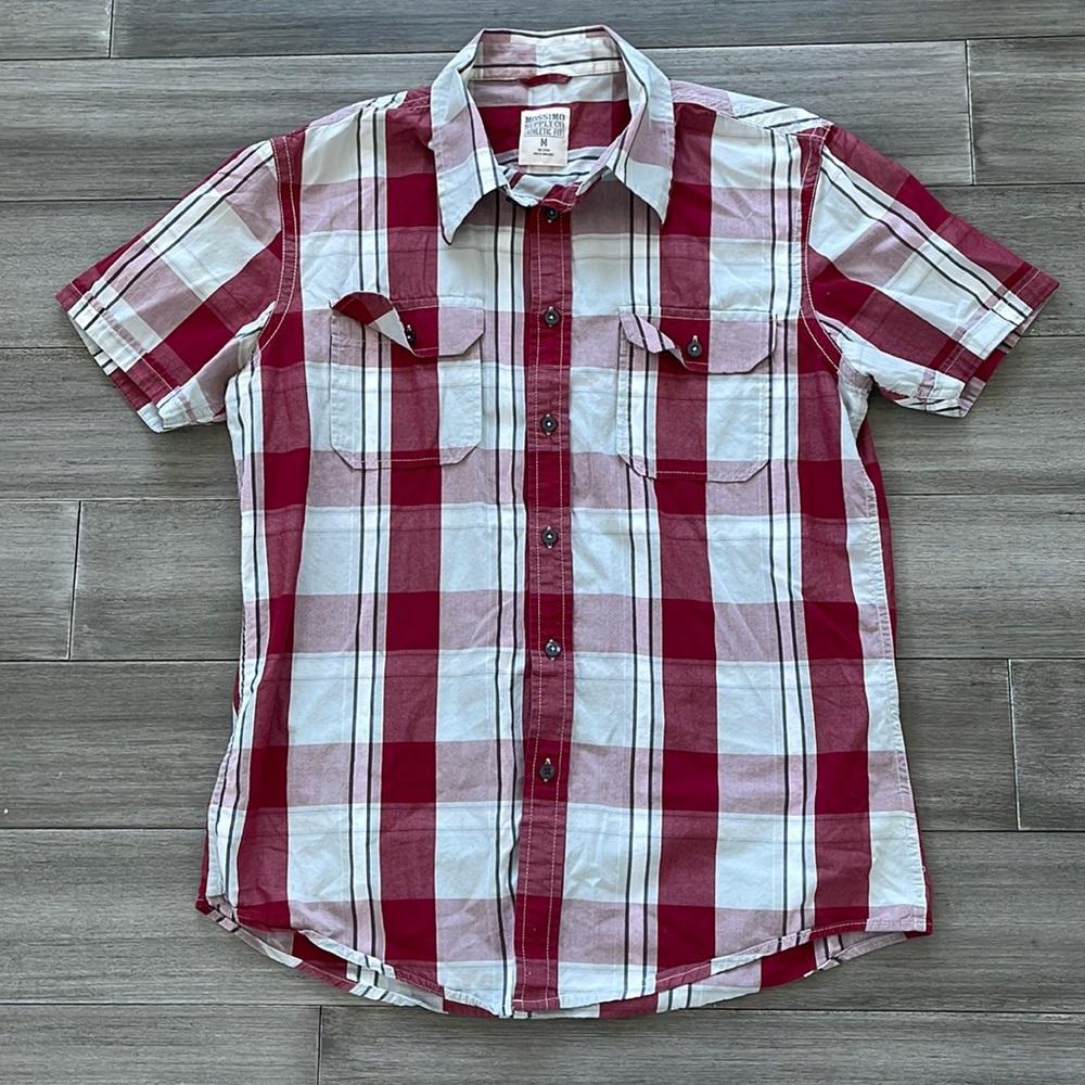 Mossimo Supply Co. athletic fit plaid button down shirt